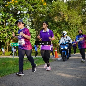 Runner Photo 8005540