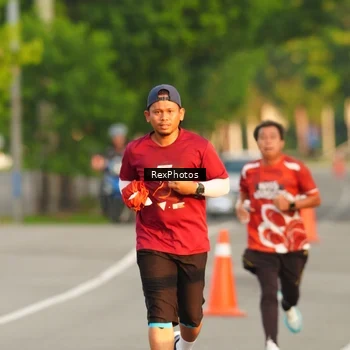 Runner Photo 8005589