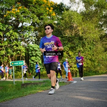 Runner Photo 8005592