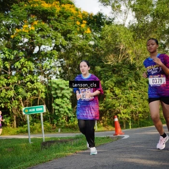 Runner Photo 8005596