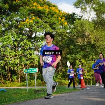 Runner Photo 8005599