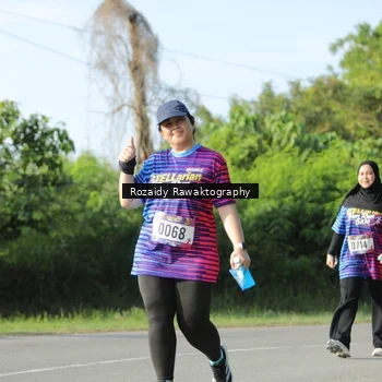 Runner Photo 8005613