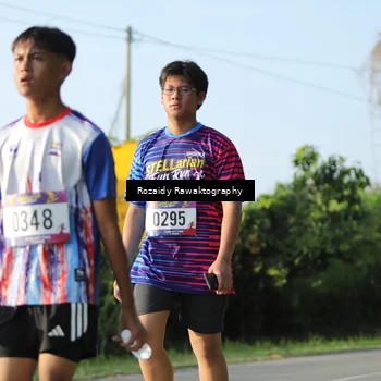 Runner Photo 8005623
