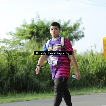 Runner Photo 8005642