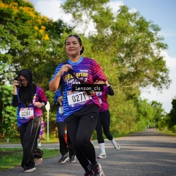 Runner Photo 8005650