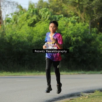 Runner Photo 8005664