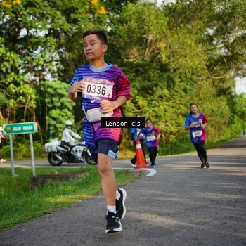 Runner Photo 8005678