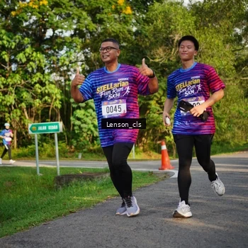 Runner Photo 8005689