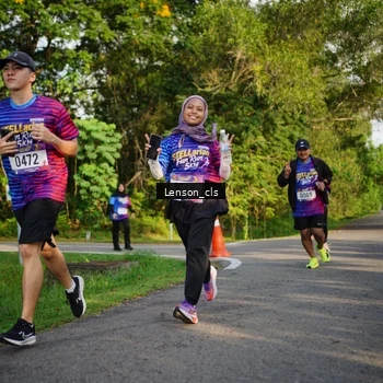 Runner Photo 8005711