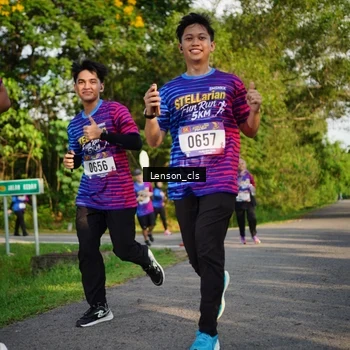 Runner Photo 8005713