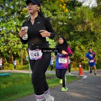 Runner Photo 8005722