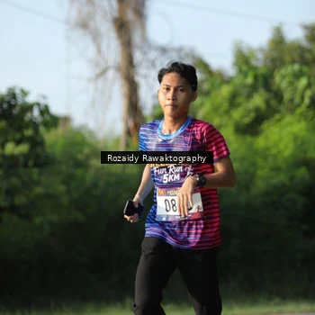 Runner Photo 8005725