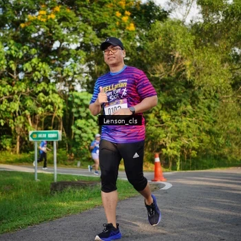Runner Photo 8005729