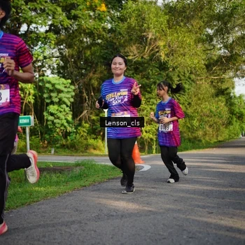 Runner Photo 8005736