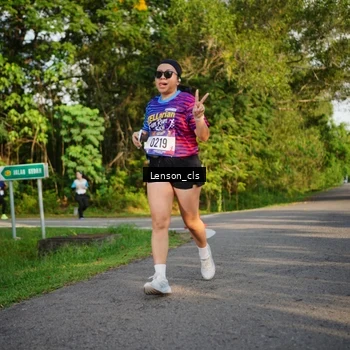 Runner Photo 8005745