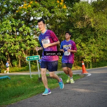 Runner Photo 8005748