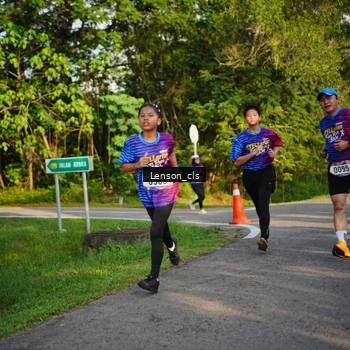 Runner Photo 8005750