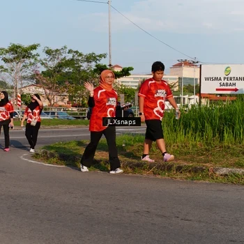 Runner Photo 8005770