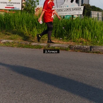 Runner Photo 8005772