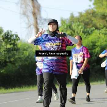 Runner Photo 8005779