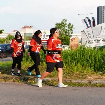 Runner Photo 8005794