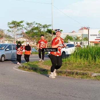 Runner Photo 8005804
