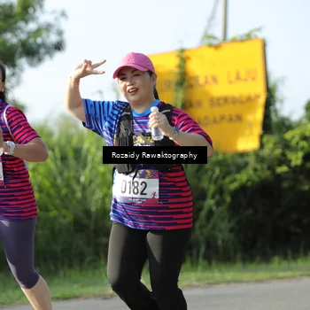 Runner Photo 8005816