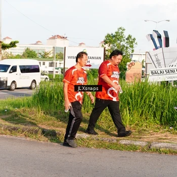 Runner Photo 8005820