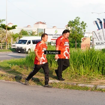 Runner Photo 8005822
