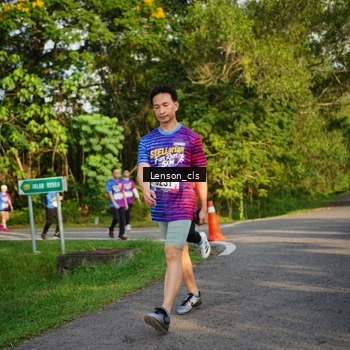 Runner Photo 8005830