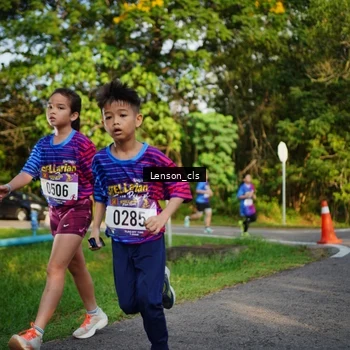 Runner Photo 8005836