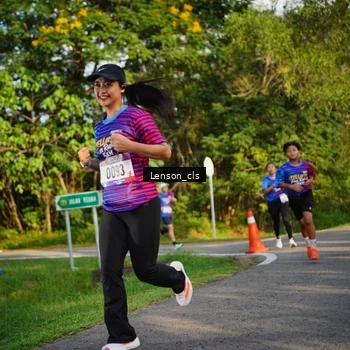 Runner Photo 8005889
