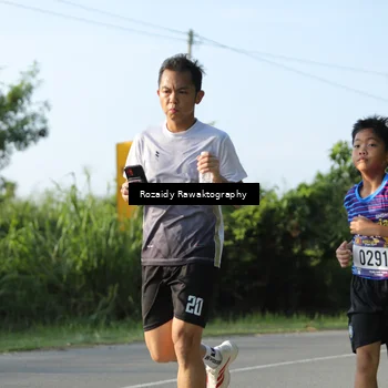 Runner Photo 8005892