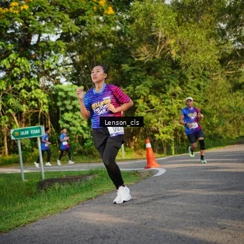 Runner Photo 8005894