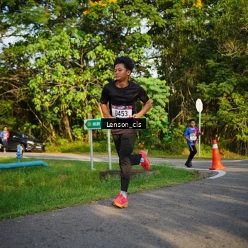 Runner Photo 8005908