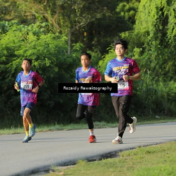 Runner Photo 8005918