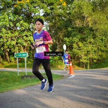 Runner Photo 8005933