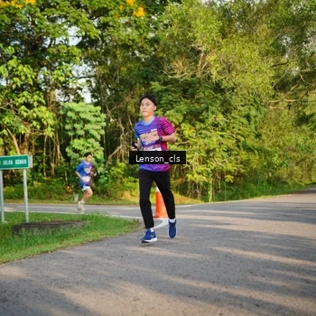 Runner Photo 8005935