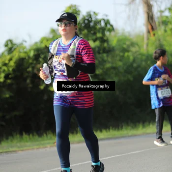 Runner Photo 8005945