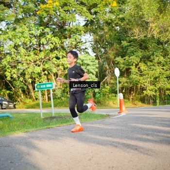 Runner Photo 8005948