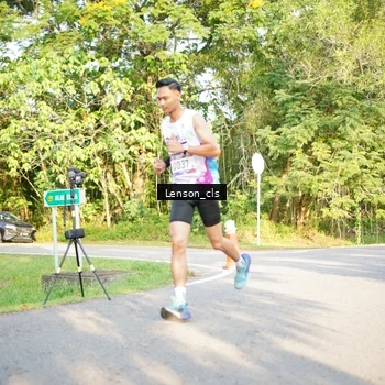 Runner Photo 8005949