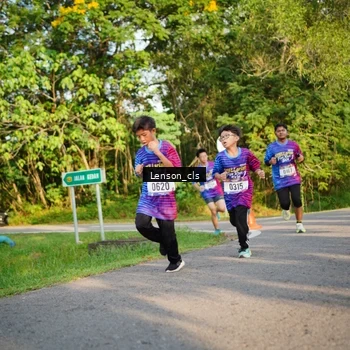 Runner Photo 8005952