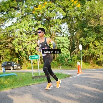 Runner Photo 8005953