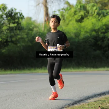Runner Photo 8005971