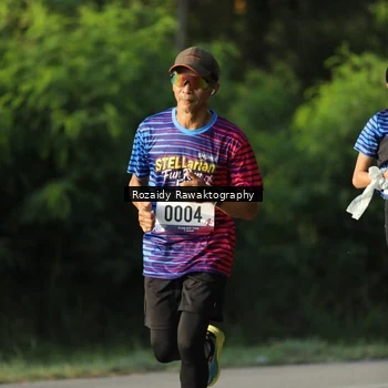 Runner Photo 8005973