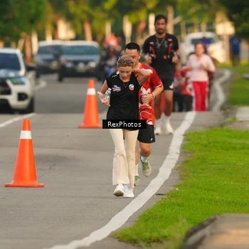 Runner Photo 8005977