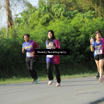 Runner Photo 8005987