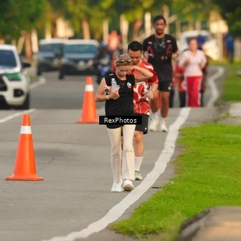 Runner Photo 8005989