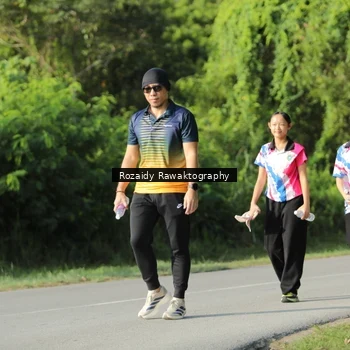 Runner Photo 8006007