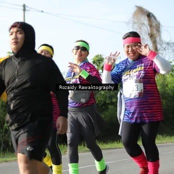 Runner Photo 8006010